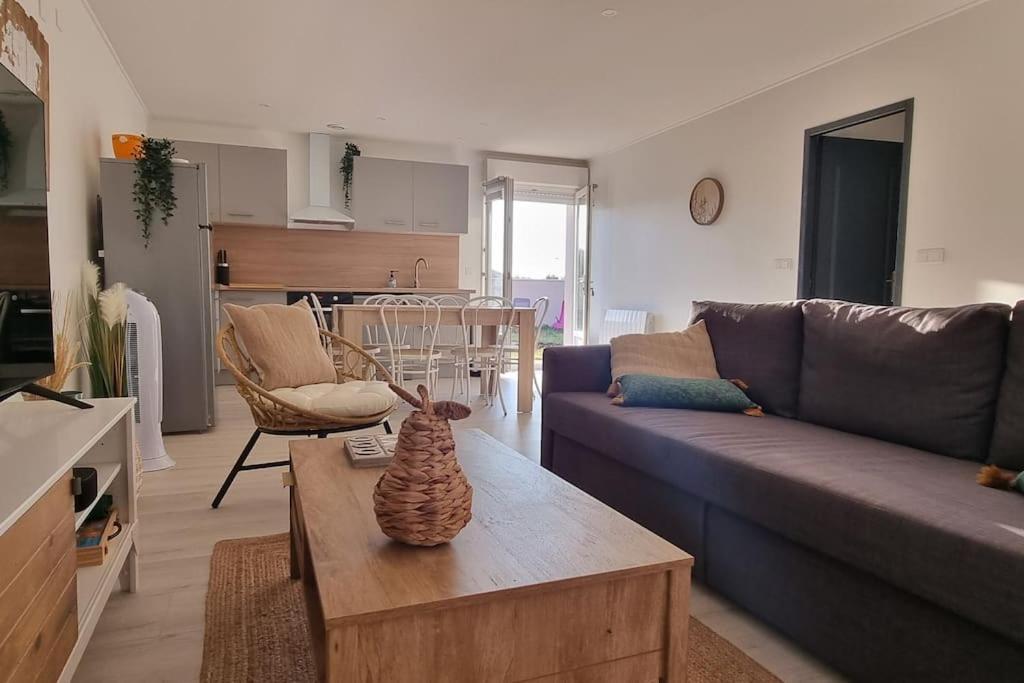 Maison Au Calme Entre Collegues Ou Famille - La Boheme - Saint-Seurin-sur-l'Isle Exteriér fotografie